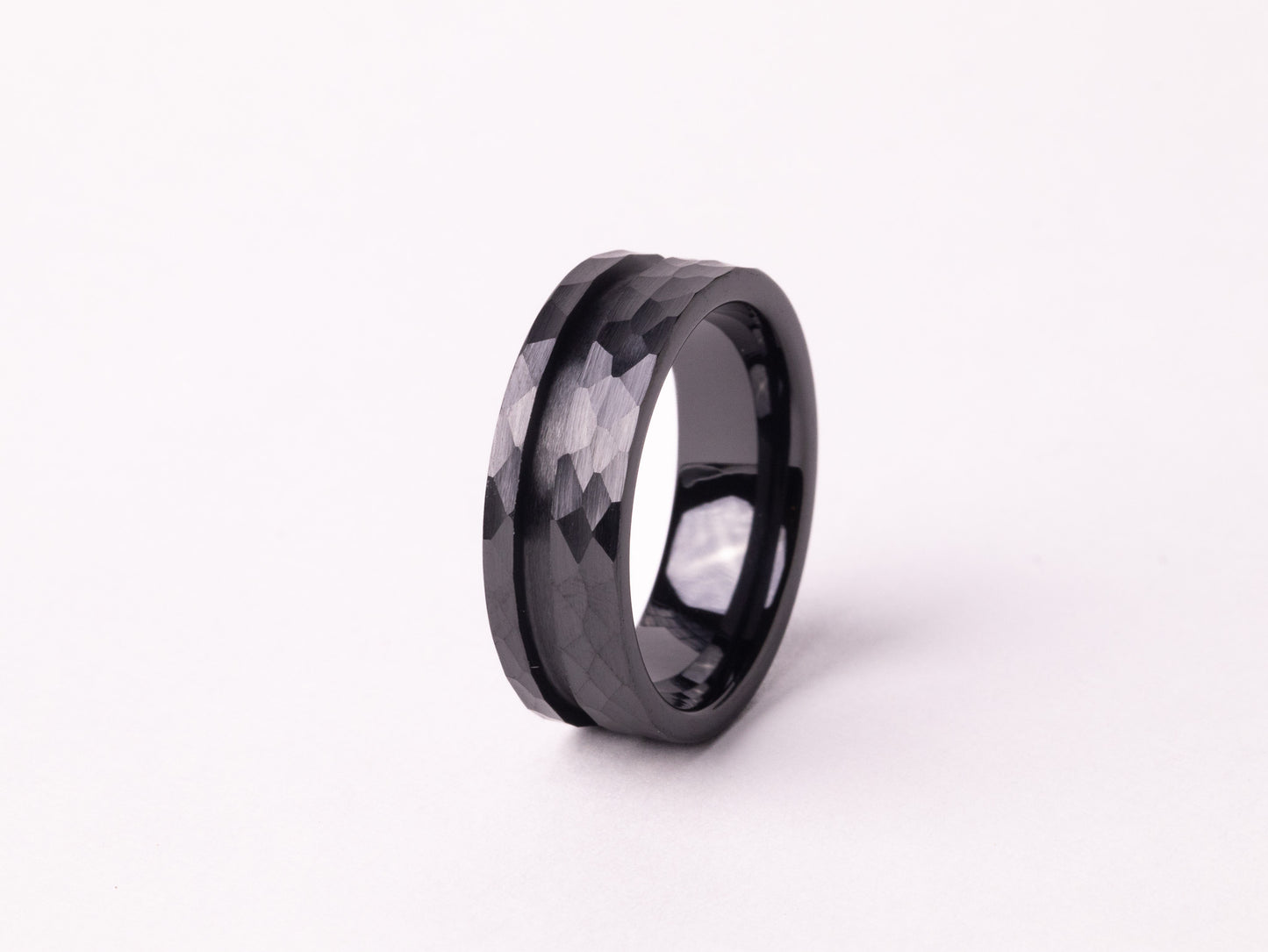 Offset Hammered Black Ceramic Ring Core 8mm/6mm