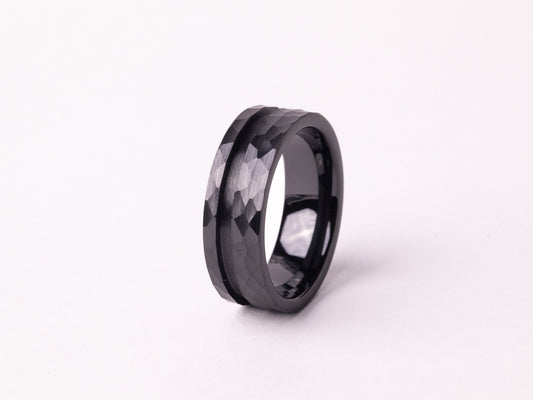 Offset Hammered Black Ceramic Ring Core 8mm/6mm