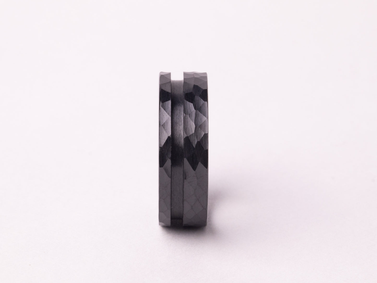 Offset Hammered Black Ceramic Ring Core 8mm/6mm