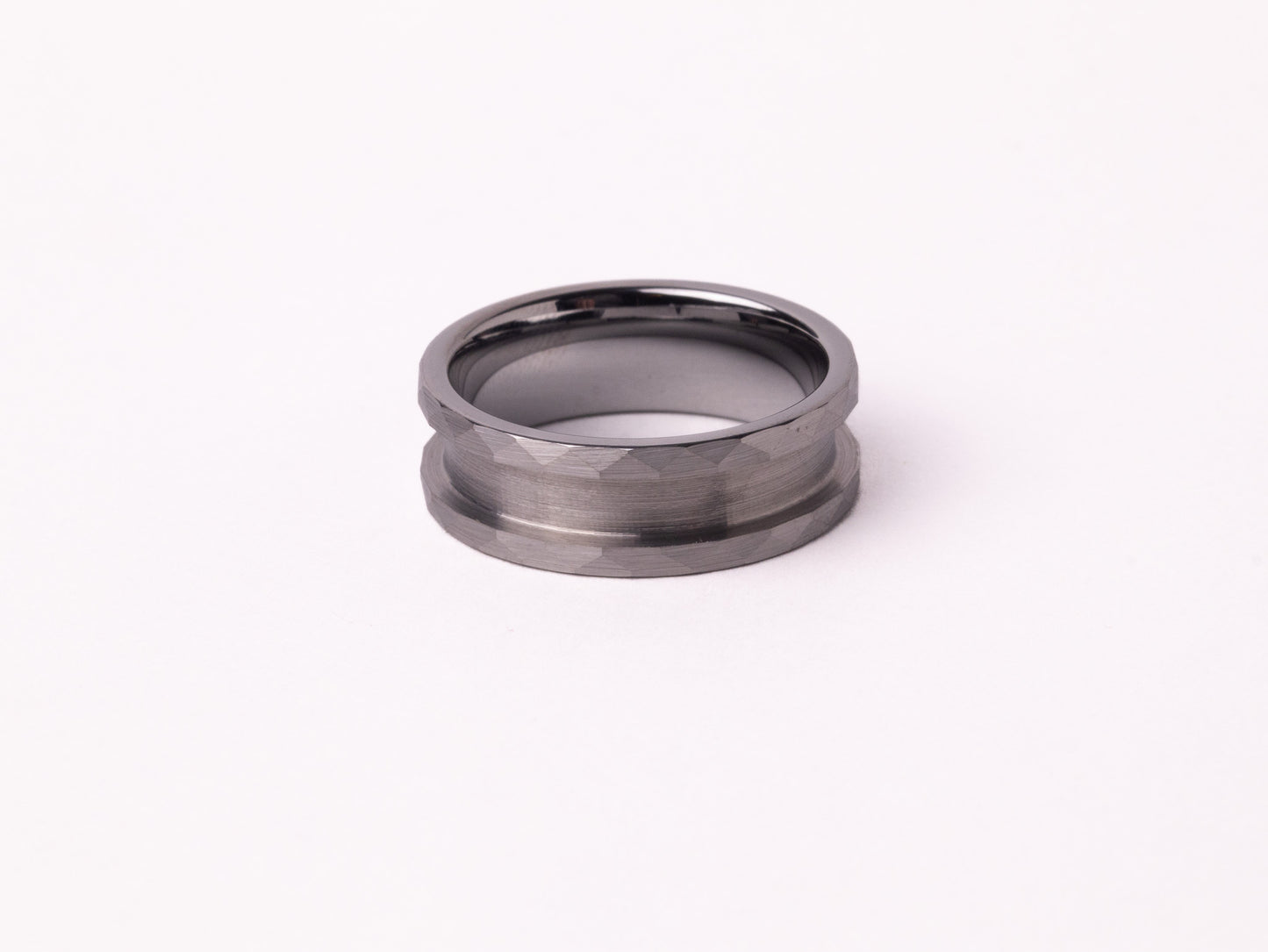 Central Hammered Tungsten Ring Core 8mm/6mm