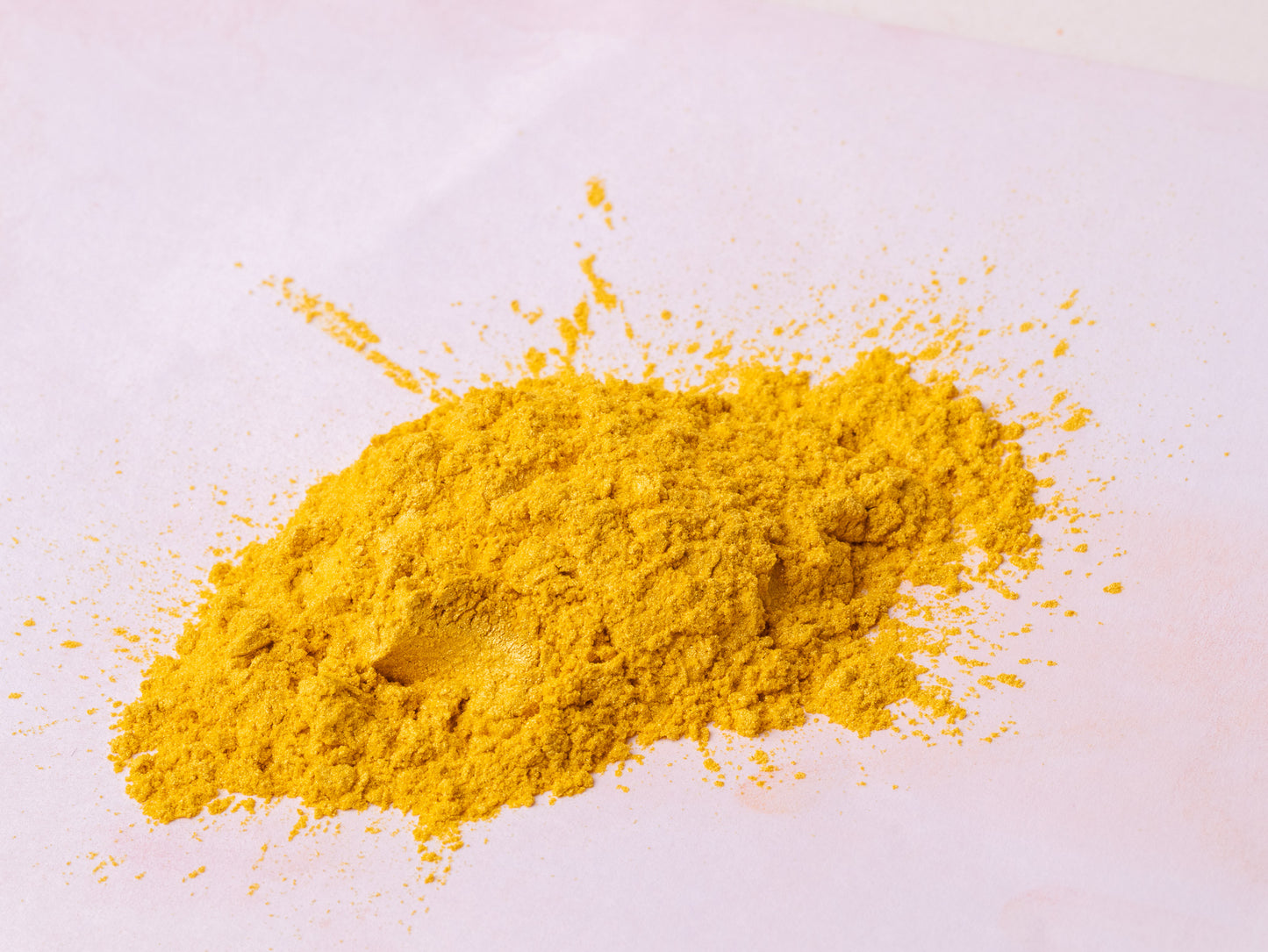 BumbleBee Yellow Color Powder