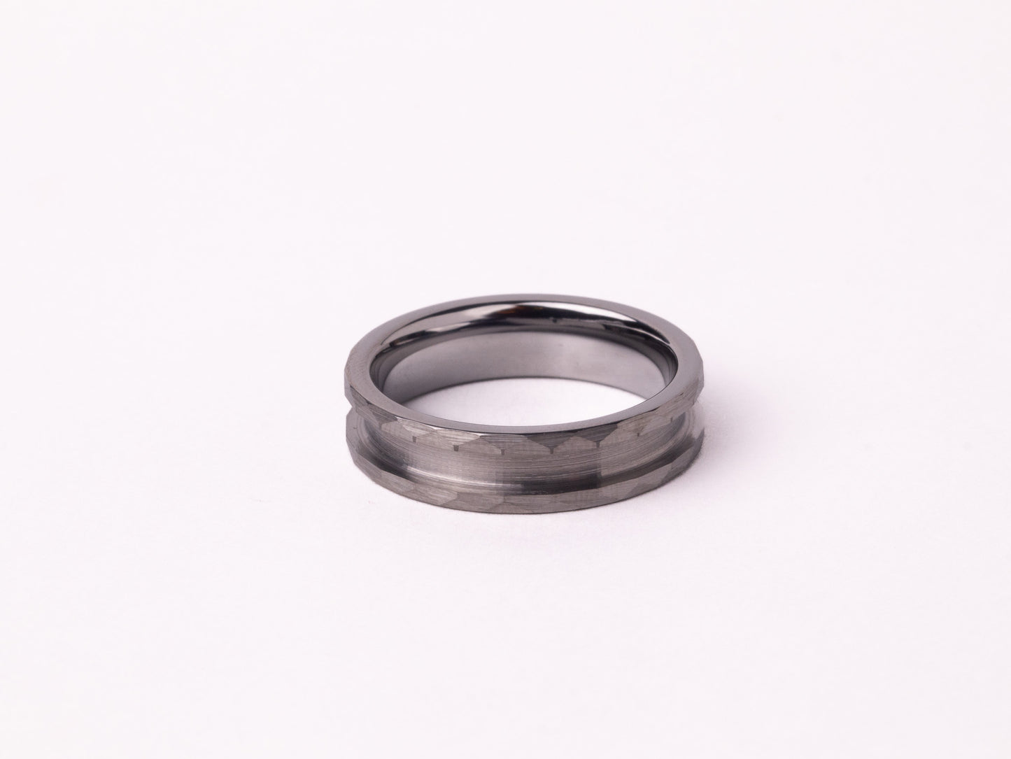 Central Hammered Tungsten Ring Core 8mm/6mm