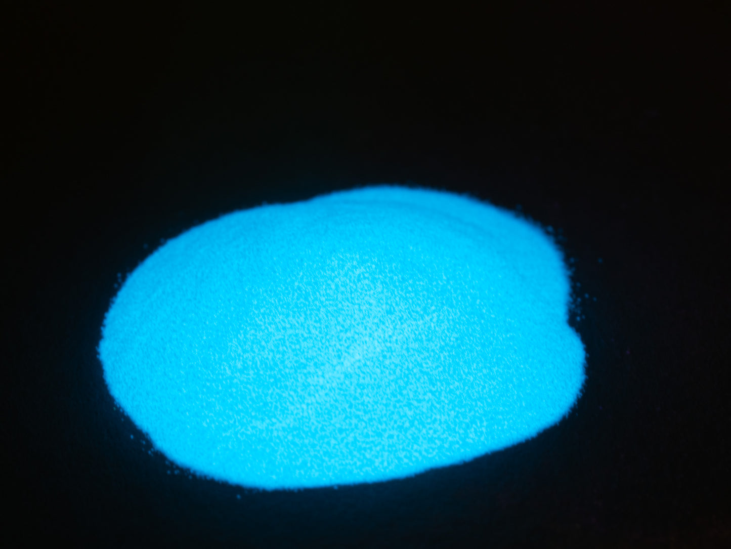 Sky Blue Glow Powder